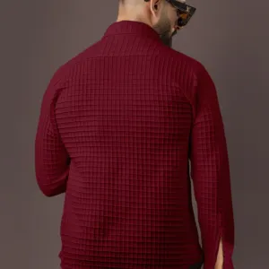 BLUECORP ENTERPRISE Men's Burgundy Quilted Button-Down Shirt, Long Sleeve, Maroon Textured Cotton