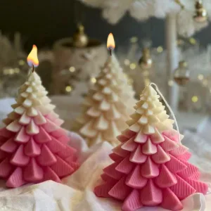 Soywax Christmas Tree Scented Candle Rose 110g for Festive Decor