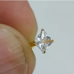 Beautiful Gold Plated Nose Pin CRYTAL STONE CHAKOR WHITE  Wedding Nose Ring Fashion Gift Jewellry PACK OF 1