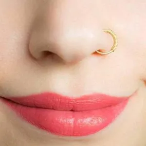 Beautiful Gold Plated Nose RING HALF DES...