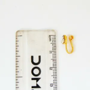 Gold U-Shape Nose Stud with 3 Nuggets – Sleek Style