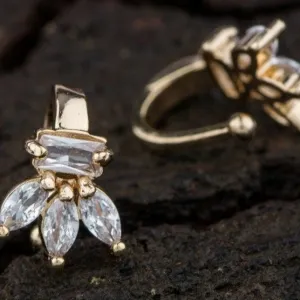 Round U-Shape Nose Ring with 7 Nuggets