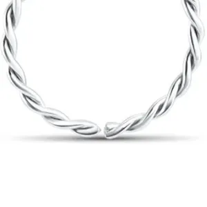 Elegant Nose Stud – Traditional Design