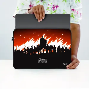 "BATTLE SCENE # GAME OF THRONES" Laptop Sleeves:Bold Modern Design for Every Size