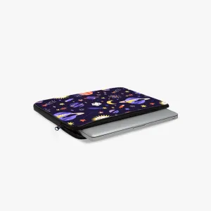 "GALAXY THEME" Laptop Sleeves: Bold Modern Design for Every Size