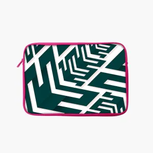 "Zig Zag Print" Laptop Sleeves: Bold Modern Design for Every Size
