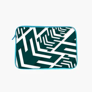 "Zig Zag Print" Laptop Sleeves: Bold Modern Design for Every Size