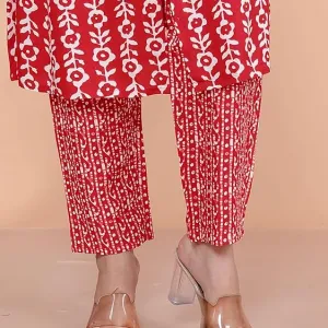 Womens Rayon Floral Printed Mandarin Collar A Line Kurti with Trousers