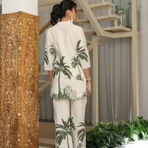 Women's Cotton Floral Printed Straight Short Kurti with Pant Set