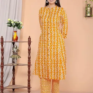 Women's Cotton Floral Printed Mandarin Collar A-Line Kurti with Pant