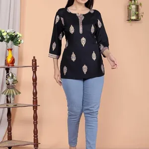 Women's Cotton Printed Short Straight Ku...