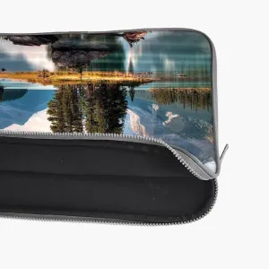 "BEAUTY CREATED BY GOD" Laptop Sleeves:Bold Modern Design for Every Size