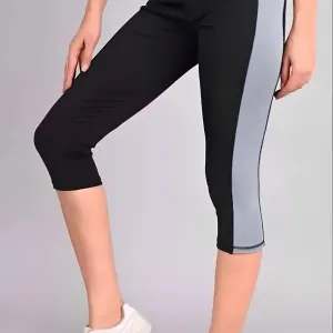Stretch Fit Women Sports Capri Activewear