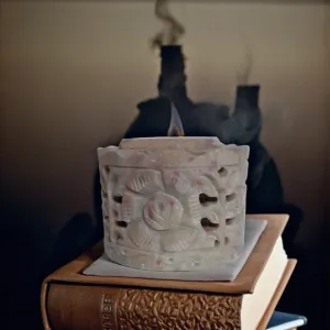Floral Motif Soapstone Marble Candle Stand Tealight Holder