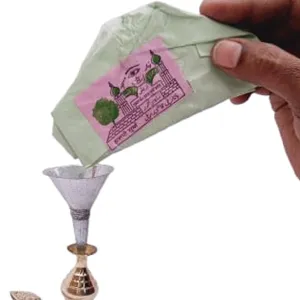 Mii Art Brass Surmedani With Funnel/Kuppi And Surma Use In Eye's Makeup Pack OF 1 pcs Funnel, 2 Surma Packed, 1 Brass Surmedani