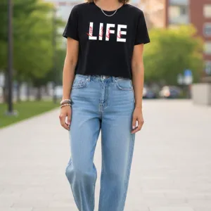 LETTER PRINTED CROP T-SHIRT
