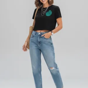 SHELL GRAPHIC PRINTED CROP TEE