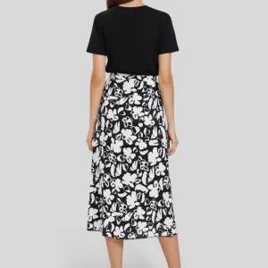 PERFECT GRAPHIC PRINTED REGULAR T-SHIRT