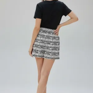 PREETY GRAPHIC PRINTED REGULAR T-SHIRT