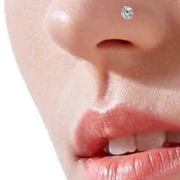 Nose Pin – Classic Design