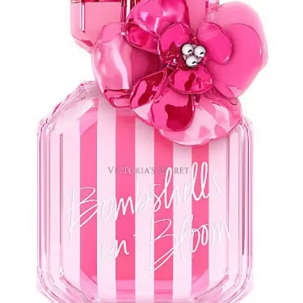 Victoria's Secret Bombshell in Bloom Eau De Parfum for Women 100ml Perfume Offer Buy 1 Get 1 Free Limited