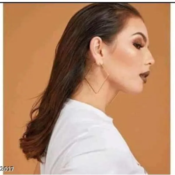 GOLDEN CHAKOR Hoop Earrings Big Size Alloy Earring for Girls & Women Pack1 Pair