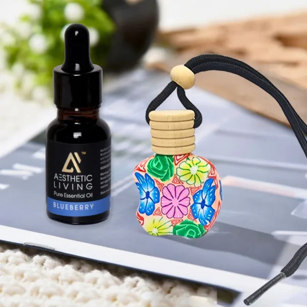 Floral Design Car Aromatizer Diffuser Bottle with Essential Oil Blueberry