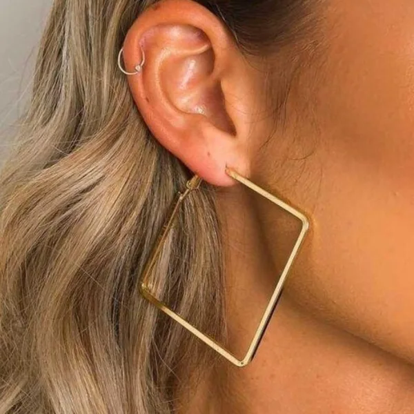 GOLDEN CHAKOR Hoop Earrings Big Size Alloy Earring for Girls & Women Pack1 Pair