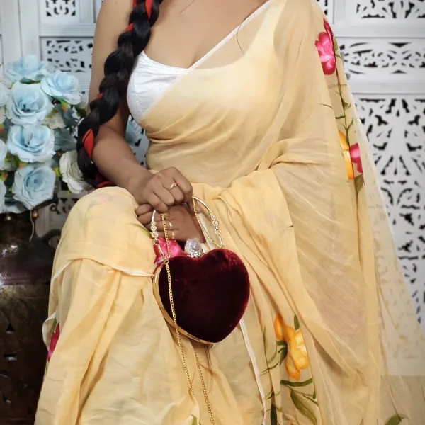 Pure Mul Cotton Hand Painted Floral Saree for Everyday Elegance