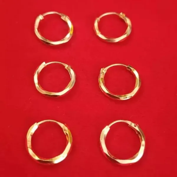 Gold Plated Brass cutwork Small &Cute fashion Hoop Bali For Girl Women PACK OF 1
