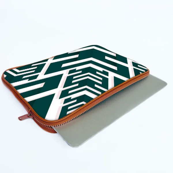 "Zig Zag Print" Laptop Sleeves: Bold Modern Design for Every Size