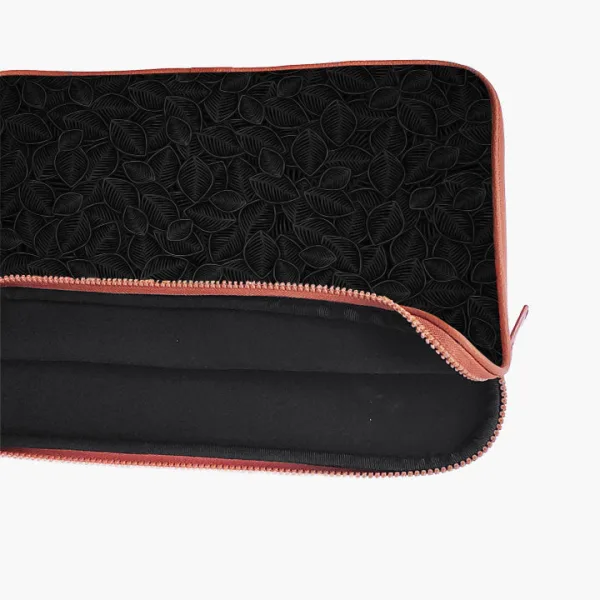 "Leafy Black" Laptop Sleeves: Bold Modern Design for Every Size