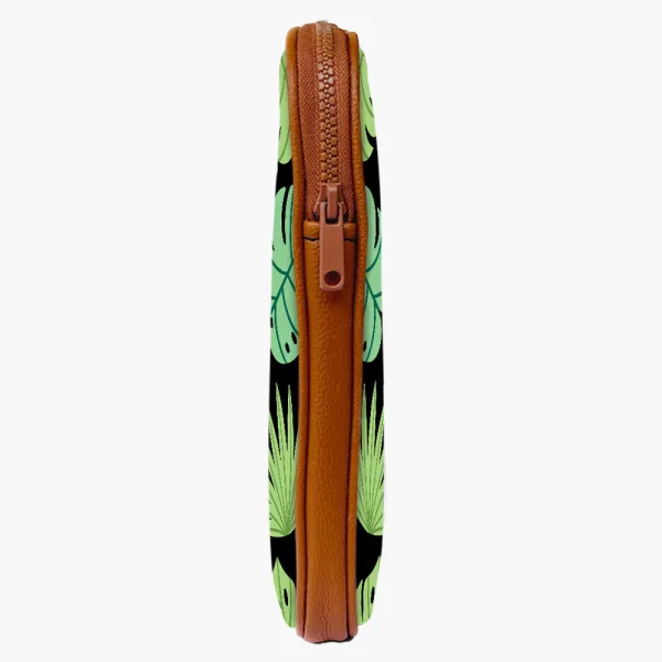 "LEAFY THEME" Laptop Sleeves:Bold Modern Design for Every Size