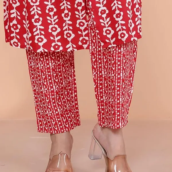 Womens Rayon Floral Printed Mandarin Collar A Line Kurti with Trousers