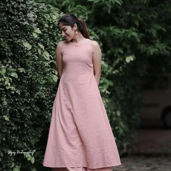 Women's Cotton Plain Flared Sleeveless Kurta with Palazzo Pink