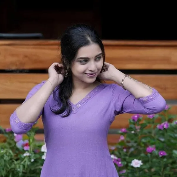 Women's Cotton V-Neck Solid Straight Kurti with Pant