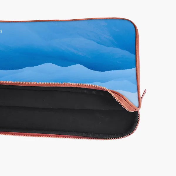 " BLUE MOUNTAIN" Laptop Sleeves:Bold Modern Design for Every Size
