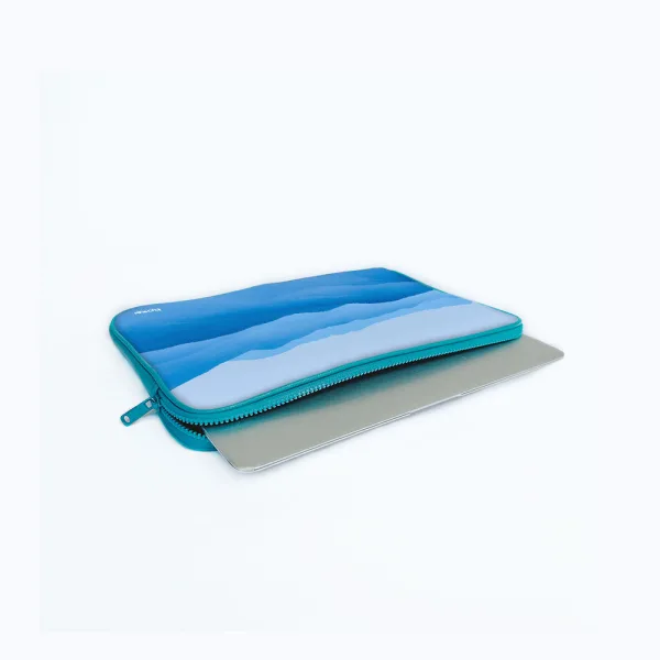" BLUE MOUNTAIN" Laptop Sleeves:Bold Modern Design for Every Size