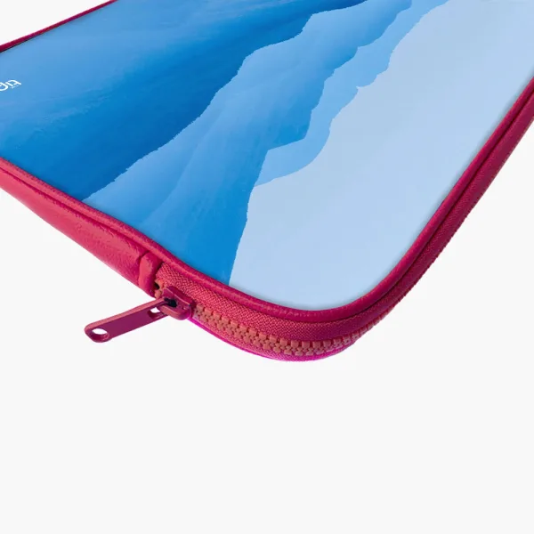 " BLUE MOUNTAIN" Laptop Sleeves:Bold Modern Design for Every Size