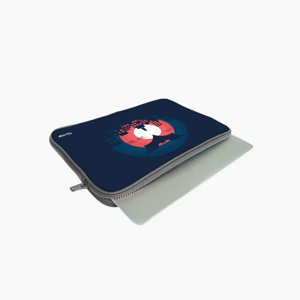 "BATMAN: GOTHAM CITY" Laptop Sleeves:Bold Modern Design for Every Size