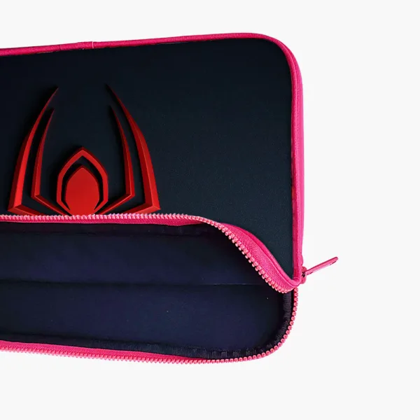 "IRON SPIDERMAN" Laptop Sleeves: Bold Modern Design for Every Size