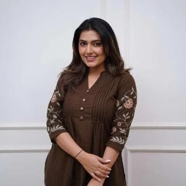 Women's Cotton Embroidery Straight Short Kurti with Pant Set