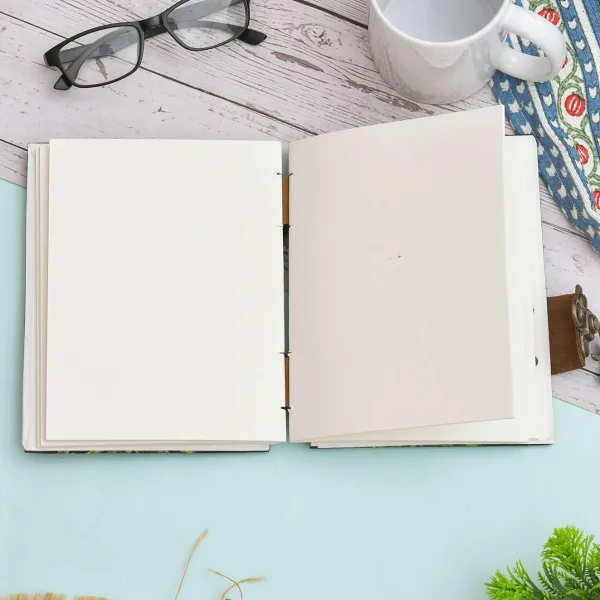 Handmade Printed Cardboard Journal Buckle Lock Unruled 200