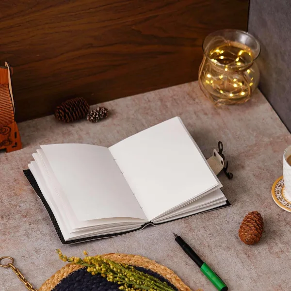 Vintage Handmade Genuine Leather Diary Journal – 200 Blank Pages