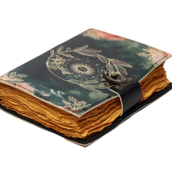 Genuine Leather Vintage Journal with Antique Lock Closure – 200 Pages