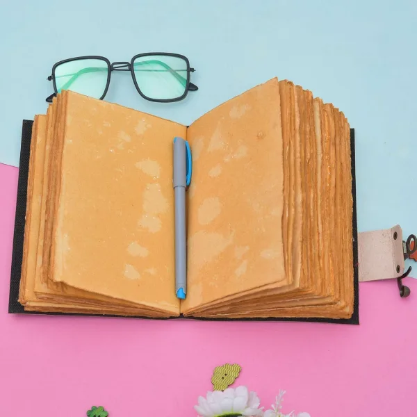 Genuine Leather Vintage Handmade Journal – Antique Paper Finish