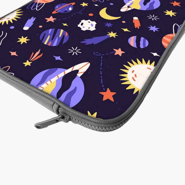 "GALAXY THEME" Laptop Sleeves: Bold Modern Design for Every Size