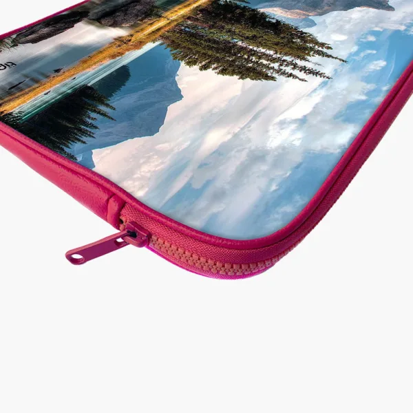 "BEAUTY CREATED BY GOD" Laptop Sleeves:Bold Modern Design for Every Size