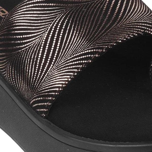 Womens Mid-Heel Platform Slip-on Chappal