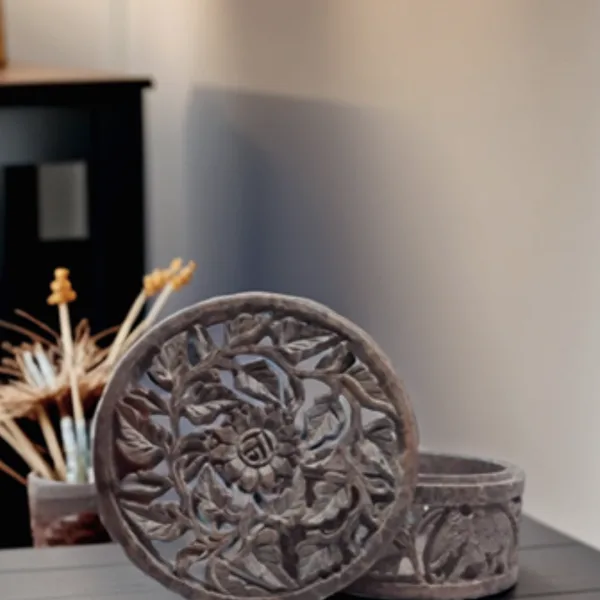 Intricate Leaf Elephant Design Marble Decorative Box